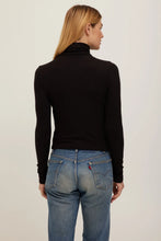 Load image into Gallery viewer, PROJECT SOCIAL T-BALBOA TURTLENECK
