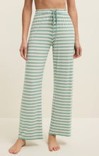 Load image into Gallery viewer, Z SUPPLY-SO SWEET STRIPE PANT
