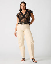 Load image into Gallery viewer, STEVE MADDEN-LEYLA TOP IN BLACK
