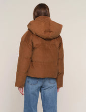 Load image into Gallery viewer, HEARTLOOM-NAIMA PUFFER
