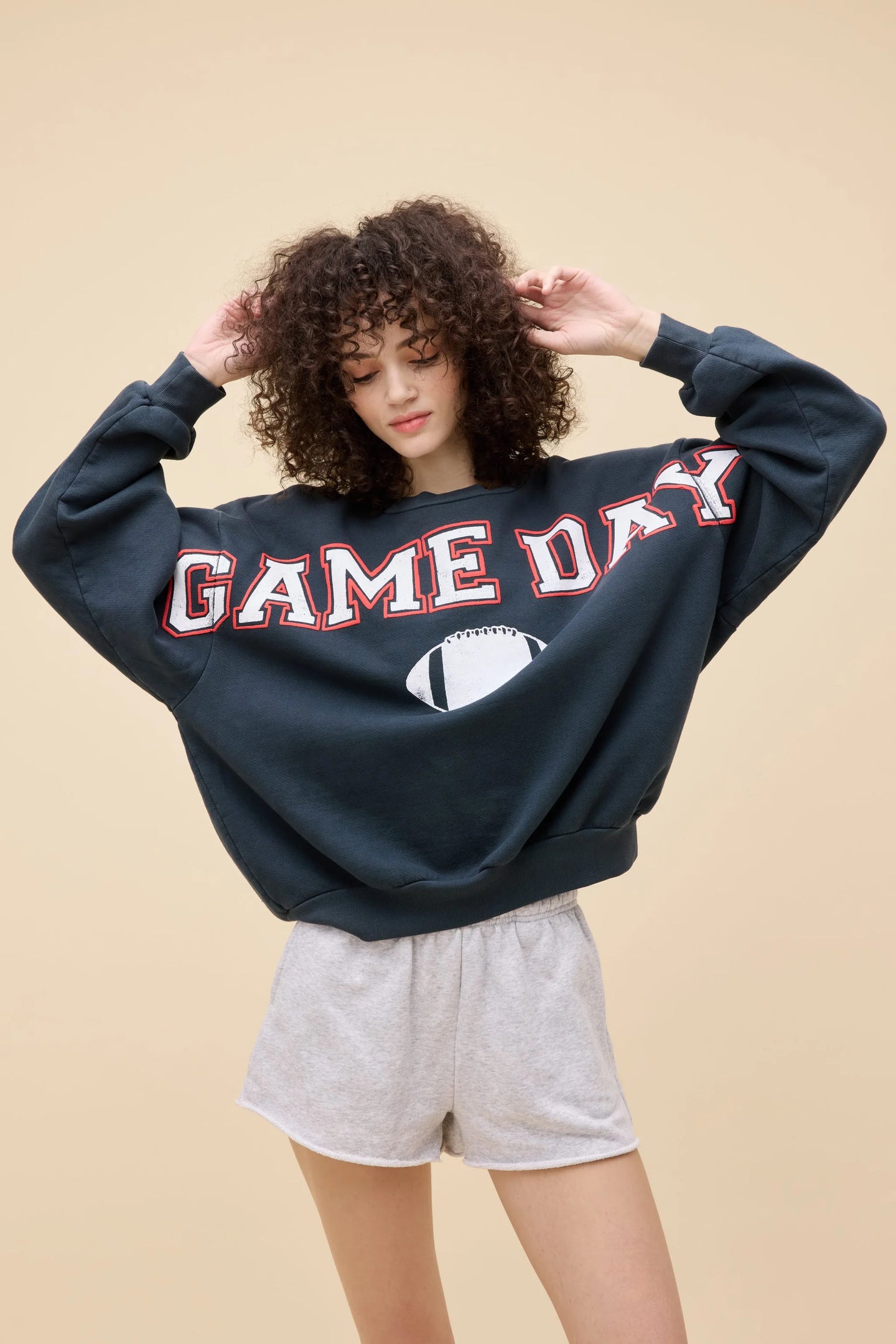 DAYDREAMER-GAME DAY CREW SWEATSHIRT