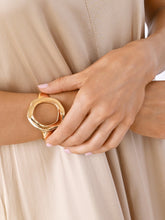 Load image into Gallery viewer, ETTIKA-OPEN CIRCLE CUFF
