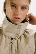 Load image into Gallery viewer, FREE PEOPLE-CHELSEA FUNNEL NECK JACKET
