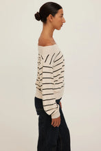 Load image into Gallery viewer, PROJECT SOCIAL T- CARMEL PULLOVER
