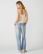 Load image into Gallery viewer, STEVE MADDEN-EASTEN TOP CREAM
