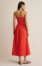 Load image into Gallery viewer, Z SUPPLY-SUNSOUGHT STRAPLESS MIDI DRESS IN LYCHEE
