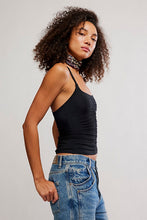 Load image into Gallery viewer, FREE PEOPLE-SHIMMER SHIMMER CAMI SOLI
