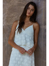 Load image into Gallery viewer, BY TOGETHER-FLORAL LACE CAMI TOP
