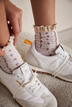 Load image into Gallery viewer, FREE PEOPLE-ROSEBUD WAFFLE KNIT SOCK
