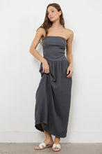 Load image into Gallery viewer, LA MADE-LULU STRAPLESS GAUZE DRESS IN MOONBERRY
