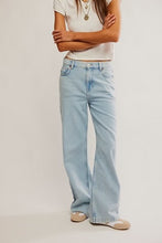 Load image into Gallery viewer, FREE PEOPLE- STRIDE JEAN ROAM FREE
