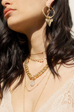Load image into Gallery viewer, ETTIKA-CRYSTAL DISC CHARM AND CHAIN
