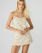 Load image into Gallery viewer, STEVE MADDEN-BLAKELYN TOP IN IVORY
