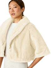 Load image into Gallery viewer, STEVE MADDEN- HESTIA COAT
