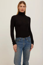 Load image into Gallery viewer, PROJECT SOCIAL T-BALBOA TURTLENECK
