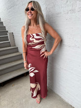 Load image into Gallery viewer, ASTR THE LABEL-ANNABETH DRESS
