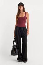 Load image into Gallery viewer, GOOD AMERICAN-THE SCULPTING MODERN TANK BODYSUIT
