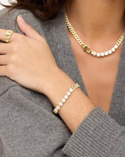 Load image into Gallery viewer, MELINDA MARIA-PAVE JULIAN LOVES DIAMOND BRACELET 7.5
