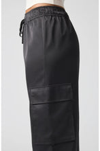 Load image into Gallery viewer, FLORENCE BY MILLS- SATIN CARGO PANT
