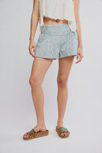 Load image into Gallery viewer, FREE PEOPLE-LUNA RAILROAD SHORT

