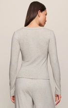 Load image into Gallery viewer, Z SUPPLY-IN FLOW HENLEY TOP IN FEATHER GREY
