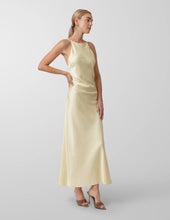 Load image into Gallery viewer, LINE AND DOT-EMEL MAXI DRESS
