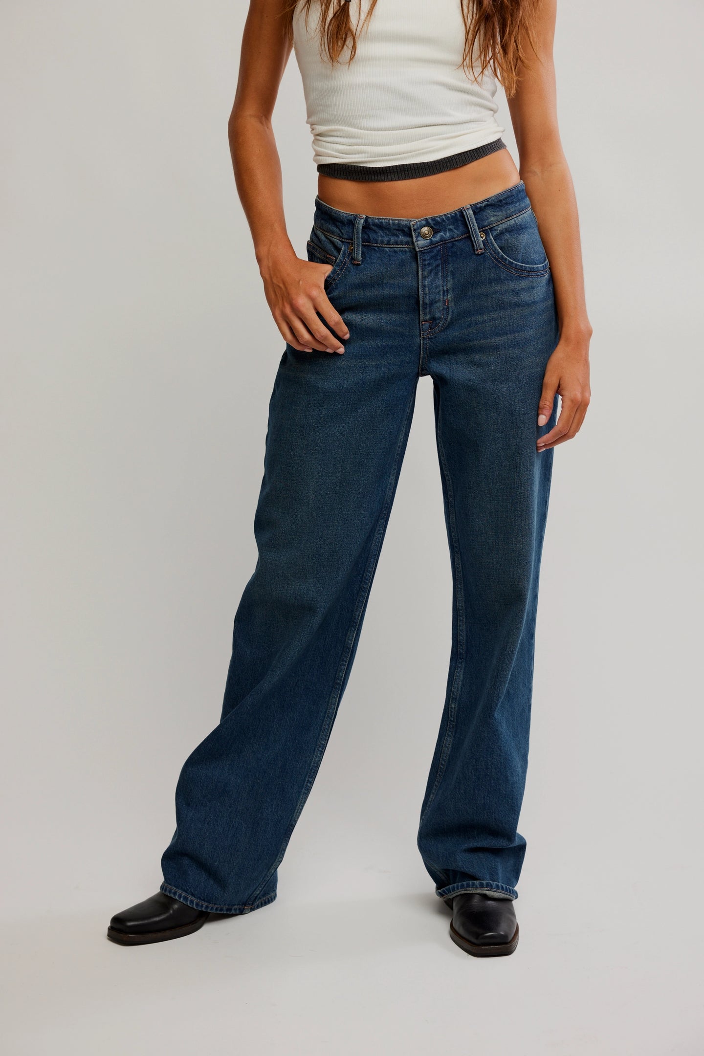 FREE PEOPLE-TENNESSEE LOW RISE DENIM IN OUTLAW