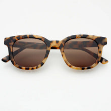 Load image into Gallery viewer, FREYRS-JASPER ACETATE SUNGLASSES-MILKY TORTOISE
