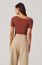 Load image into Gallery viewer, ASTR THE LABEL-SAYLAH TOP
