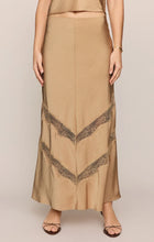 Load image into Gallery viewer, Z SUPPLY-KORI LACE SKIRT
