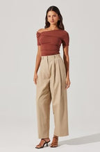 Load image into Gallery viewer, ASTR THE LABEL-SAYLAH TOP
