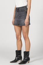 Load image into Gallery viewer, DEAR JOHN-QUINN DENIM IN BLACKBURN
