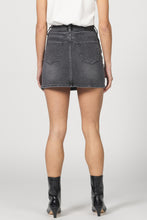 Load image into Gallery viewer, DEAR JOHN-QUINN DENIM IN BLACKBURN

