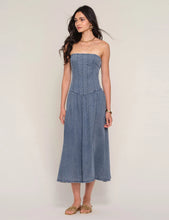 Load image into Gallery viewer, HEARTLOOM-RONAN DRESS
