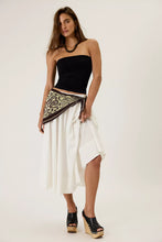 Load image into Gallery viewer, FREE PEOPLE-THE CARRIE TUBE TOP
