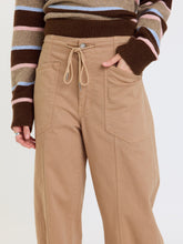 Load image into Gallery viewer, DAZE-VILLA DRAWSTRING BARREL LEG PANT IN LATTE
