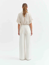 Load image into Gallery viewer, DAZE-MADISON MID RISE WIDE LEG IN MILKSHAKE
