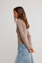 Load image into Gallery viewer, FREE PEOPLE-BRUNCH GIRL ZIP UP
