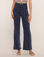 Load image into Gallery viewer, HEARTLOOM- LAVINIA PANT
