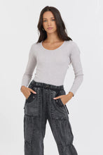 Load image into Gallery viewer, VINTAGE HAVANA-HEATHER GREY SEAMLESS L/S TEE
