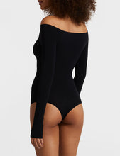 Load image into Gallery viewer, COMMANDO-BALLET OFF SHOULDER WITH THUMBHOLES OS
