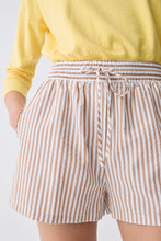 Load image into Gallery viewer, DELUC-EVORA SHORTS
