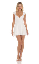 Load image into Gallery viewer, LUCY IN THE SKY-LACE TRIM CAP SLEEVE IN WHITE
