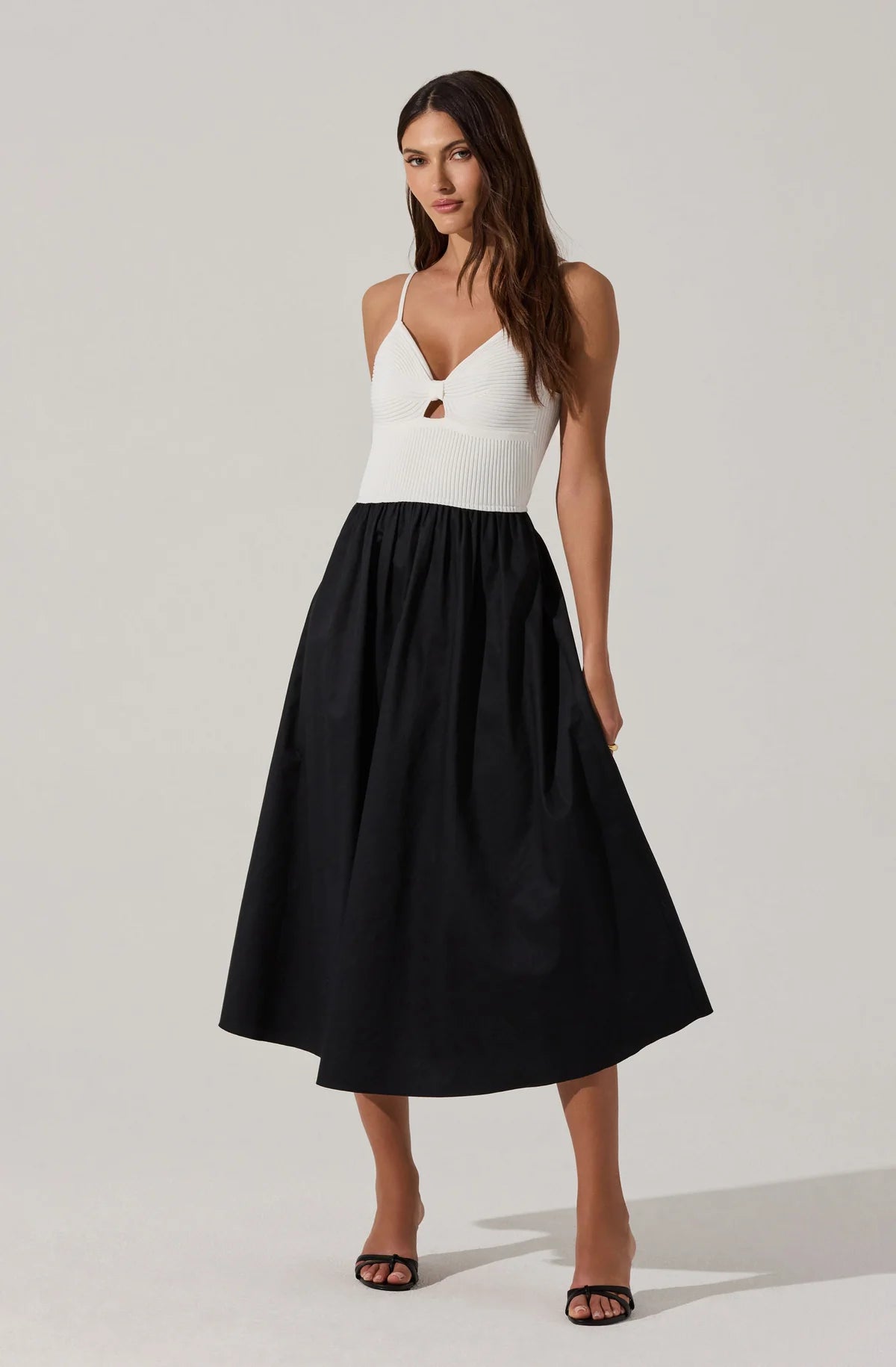 ASTR THE LABEL-CONTRAST MIXED MEDIA MIDI DRESS