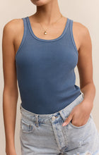 Load image into Gallery viewer, Z SUPPLY- CLASSIC SCOOP TANK
