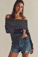 Load image into Gallery viewer, FREE PEOPLE-EVERGREEN SWEATER

