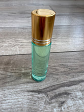 Load image into Gallery viewer, RUBY VIOLET-NO.410 ROLLER PERFUME OIL
