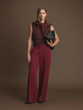 Load image into Gallery viewer, DELUC-BRUCE KNIT VEST
