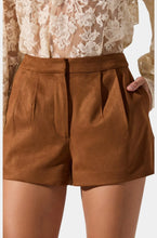 Load image into Gallery viewer, ASTR THE LABEL-JUDE SHORTS IN CAMEL
