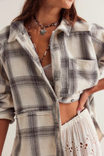Load image into Gallery viewer, FREE PEOPLE-ASHLEY PLAID SHIRT
